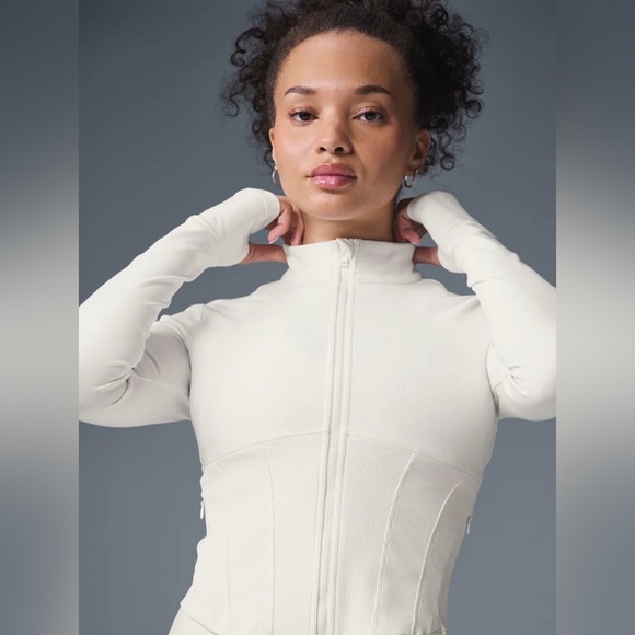 ALO Yoga Jackets & Blazers - NWT ALO Yoga (M) Airbrush Corset Full Zip-Up Jacket Ivory
